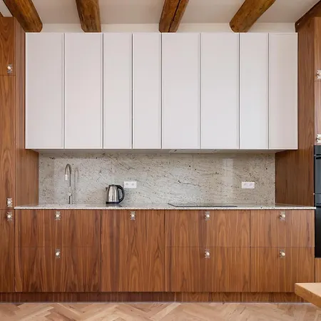 Sweet Mocha - 3Br, Sauna & Ac - Main Square Apartmán *
